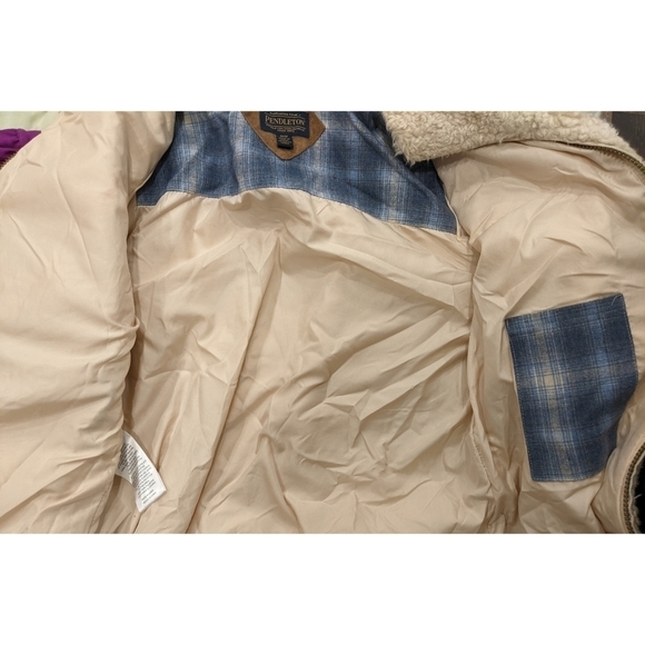 Pendleton Sherpa and Plaid Full Zip Pocket Jacket Size Medium - Picture 6 of 10